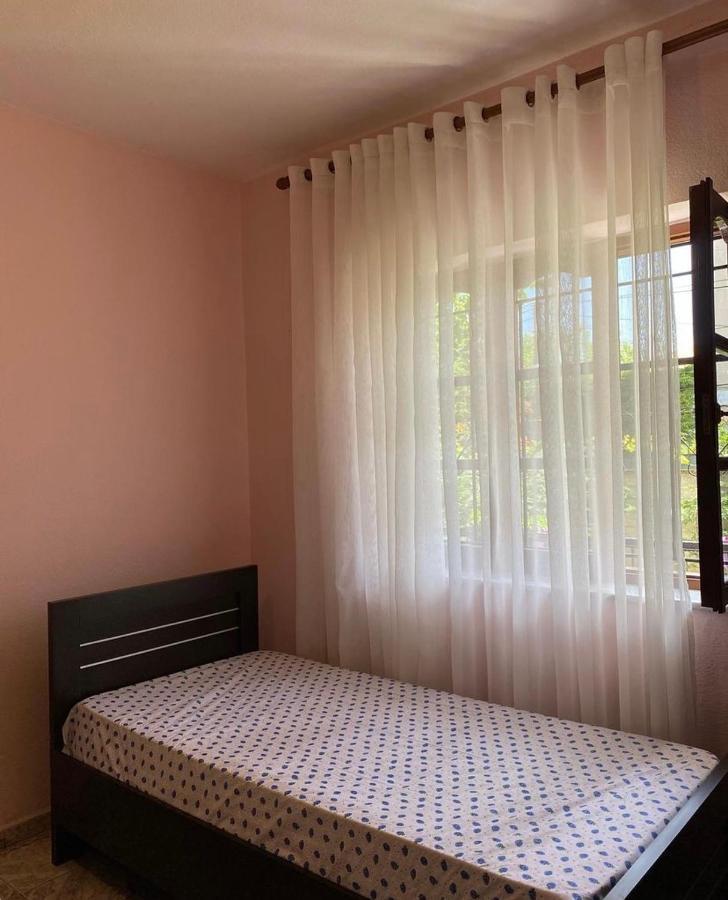 Roeli'S Guest House Pogradec Kültér fotó